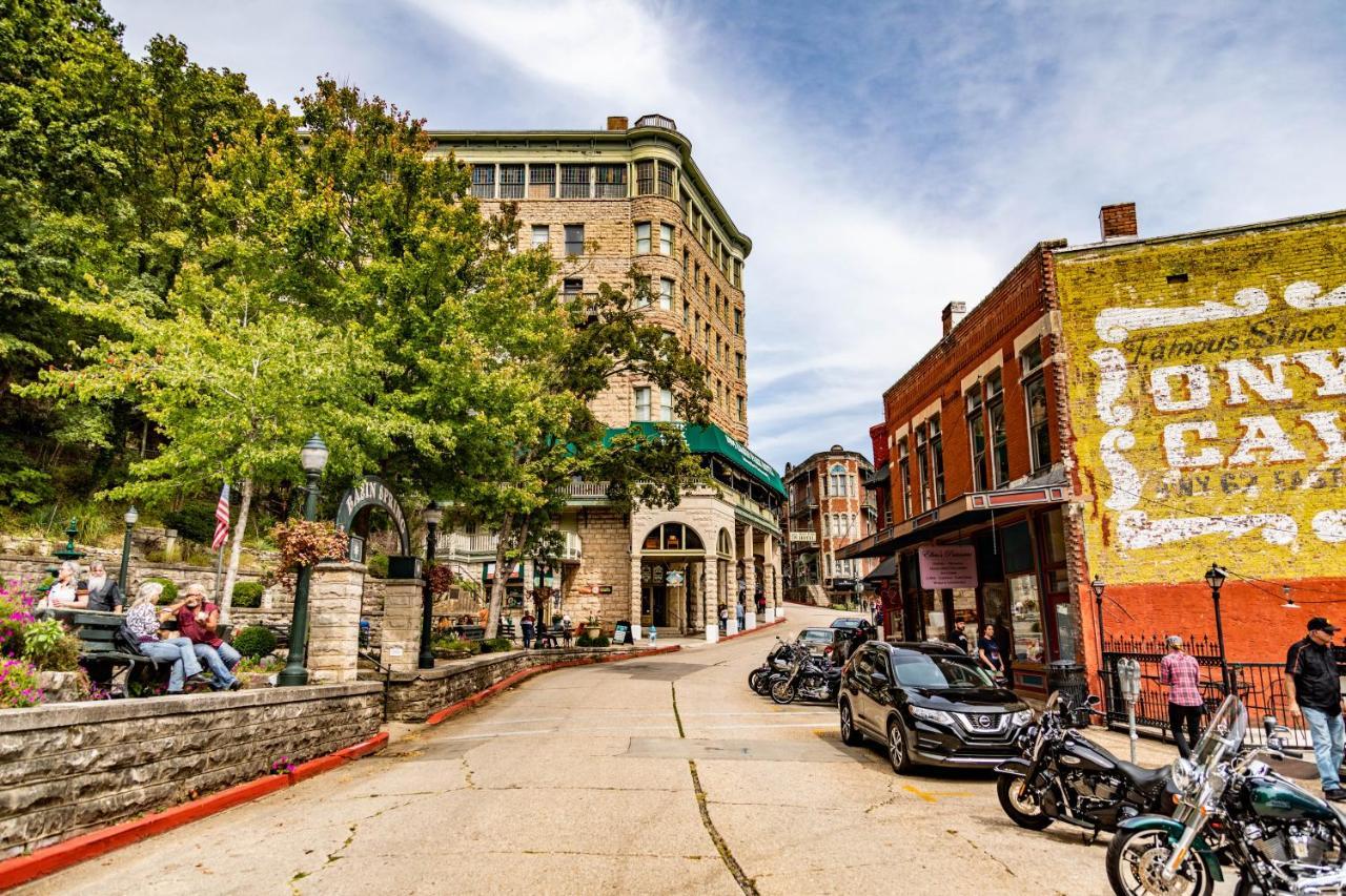1905 Basin Park Hotel 유레카 스프링스 외부 사진