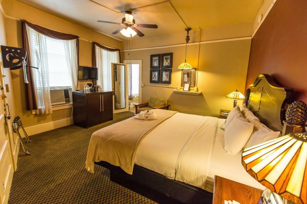 1905 Basin Park Hotel 유레카 스프링스 외부 사진